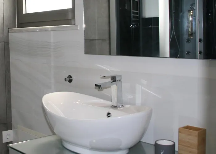 Villa Silvercoast Concha Baia With Private Heated Pool And Seaview Rooftop Lounge