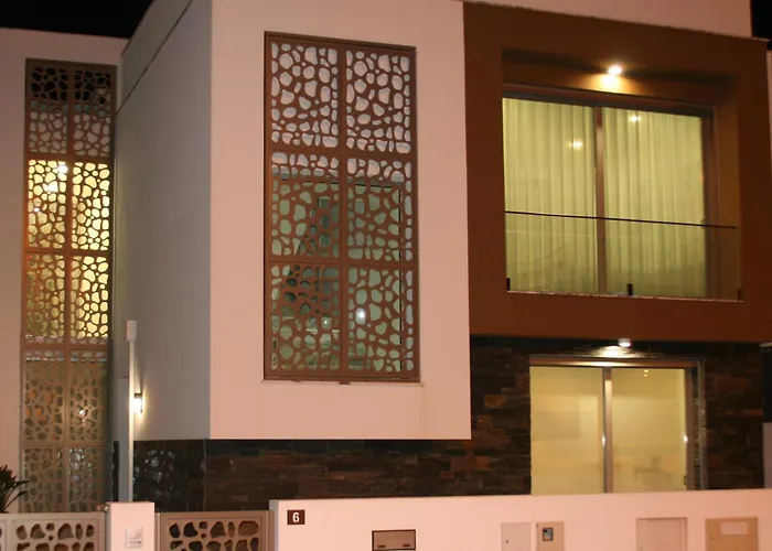 Villa Silvercoast Concha Baia With Private Heated Pool And Seaview Rooftop Lounge